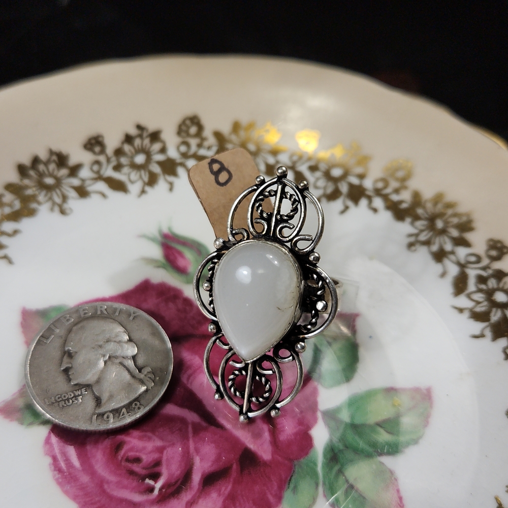Elegant, Vtg-Style Ring With A Beautiful Scrollwork Design Around The Bezel.